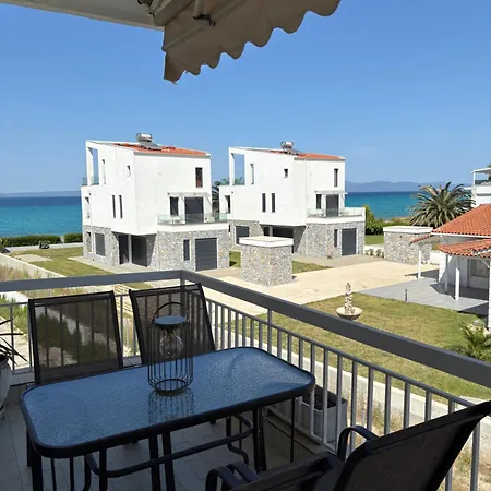Sea La Vie - Beachfront Luxury * Hanioti