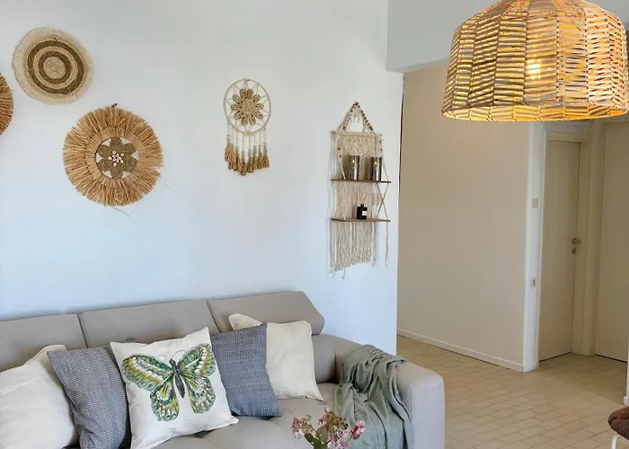 Sea La Vie - Beachfront Luxury Apartament Hanioti