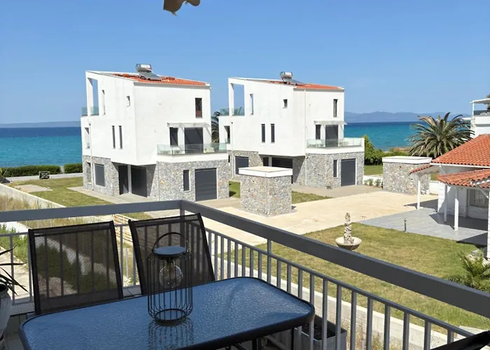 Sea La Vie - Beachfront Luxury * Hanioti
