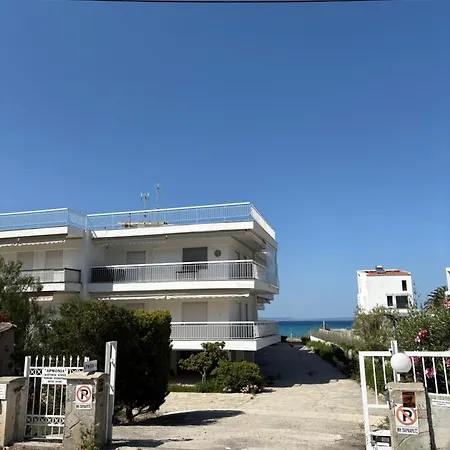 Sea La Vie - Beachfront Luxury *